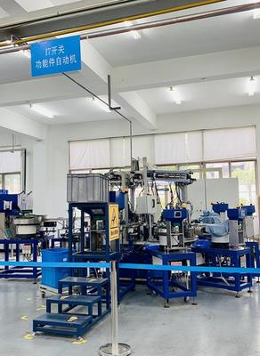 感受藝術(shù) 觸碰未來 中國家居好產(chǎn)品評審組深入西蒙電氣海安工廠探秘